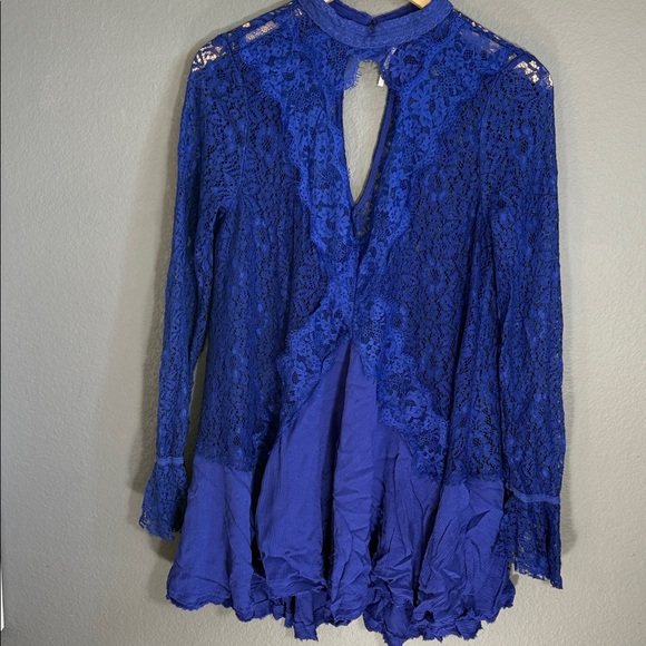 Free People Tell Tale Lace Tunic Royal Blue Size Medium - Picture 3 of 9